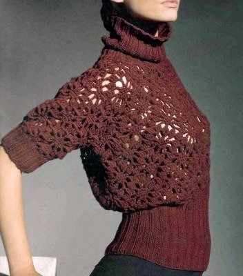 Ажурный пуловер крючком и спицами